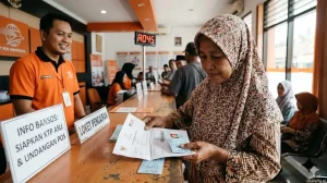 Syarat Pengambilan Bansos Lewat Pos